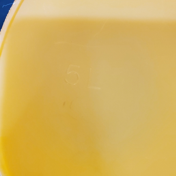 Tupperware Halloween Orange Canister Bucket 5L Handle Lid Trick or Treat - Picture 9 of 12